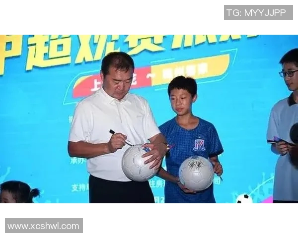 刘军专访揭秘足球成功秘诀与未来发展方向 刘军专访揭秘足球成功秘诀与未来发展方向