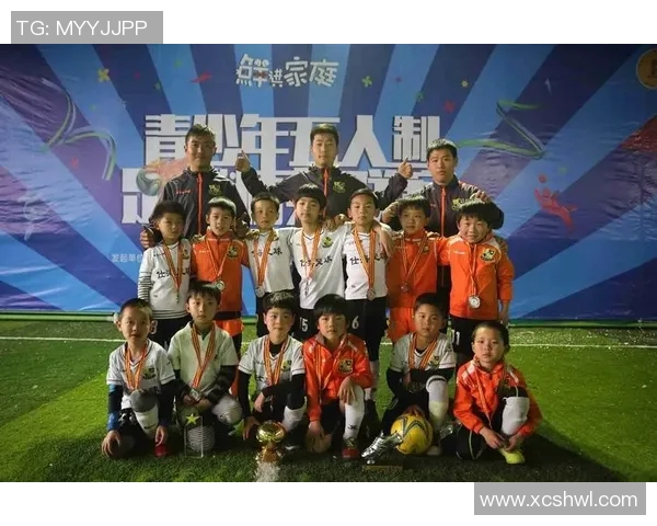 赛后分析:上海足球队与武汉足球队的团队协作与战术执行探讨 赛后分析:上海足球队与武汉足球队的团队协作与战术执行探讨