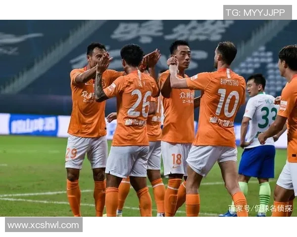 上海足球队近期状态分析与未来发展展望探讨 上海足球队近期状态分析与未来发展展望探讨